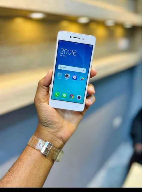 A picture of Oppo a 37