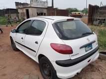 A picture of Peugeot 206