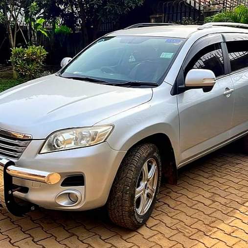 A picture of Vanguard Model 2008 7 Seater Mileage 100 000Km Call 0703273550