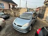 A picture of Toyota sienna