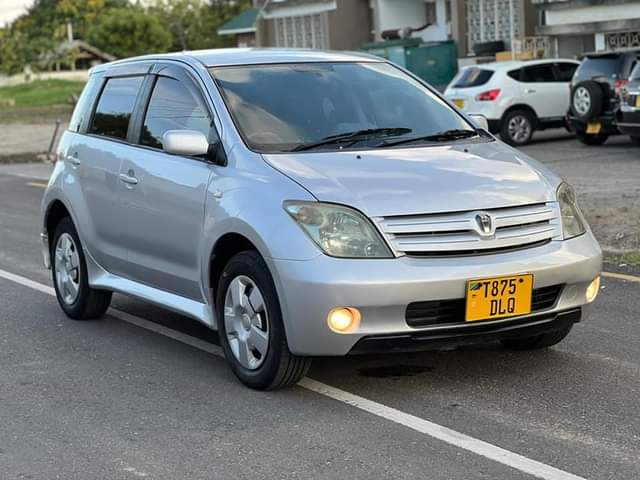 A picture of Toyota ist