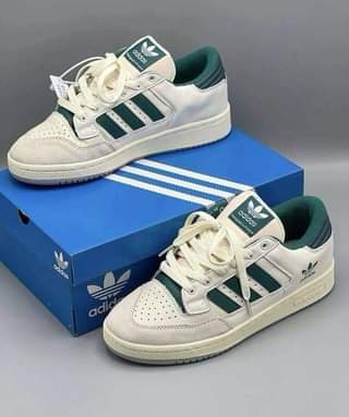 A picture of Sneakers for sale