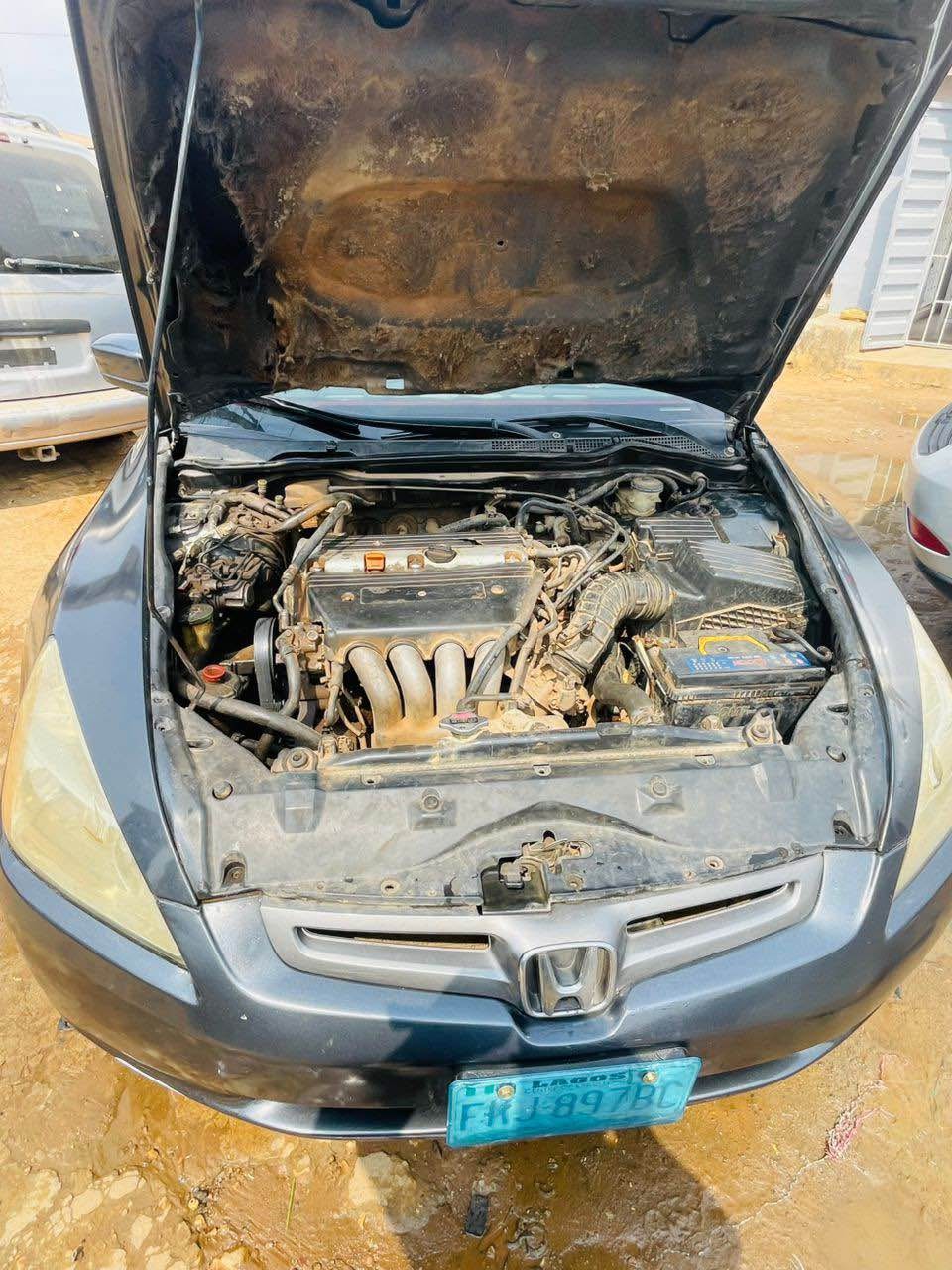 A picture of Honda according 2004