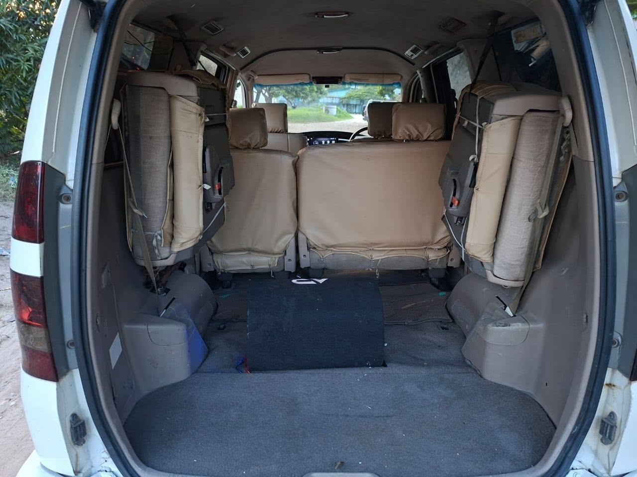 A picture of TOYOTA NOAH NEW SHAPE DBS