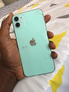 A picture of IPHONE 11