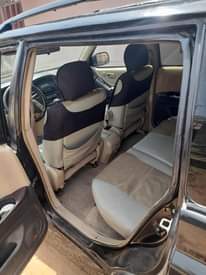A picture of Toyota highlander 03