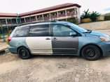 A picture of Engine and gear is working perfectly Price 1 8m Location