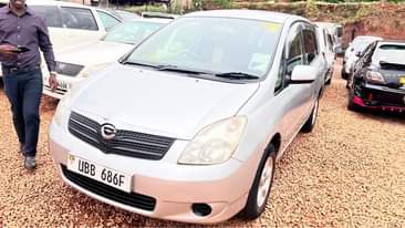 A picture of 2002 Toyota 2003