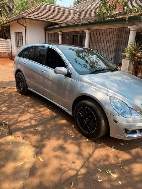 classifieds/cars mercedes