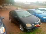 A picture of 2004 Almera Tino