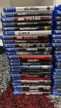 A picture of PLAYSTATION 4 CDs