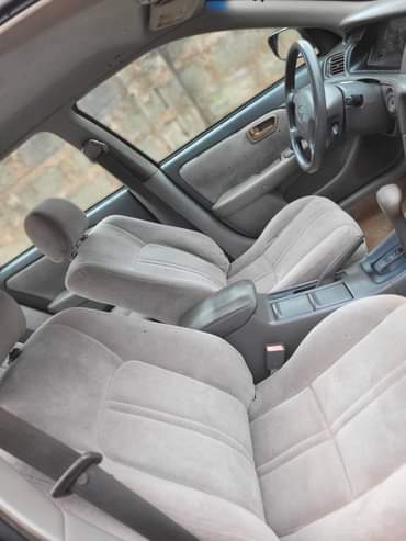 A picture of Extremely Clean 9ja used Toyota Camry available for sale Belgium