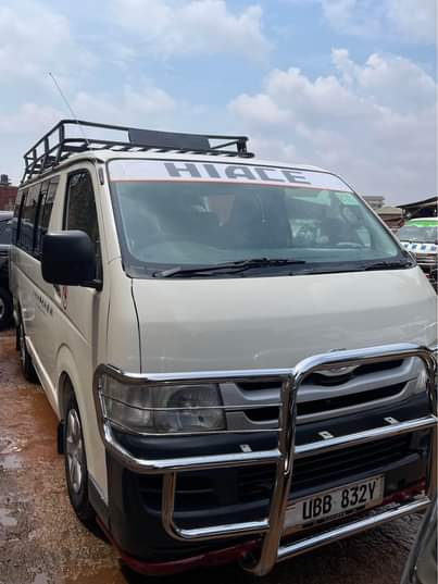A picture of Toyota Hiece van drone 2009