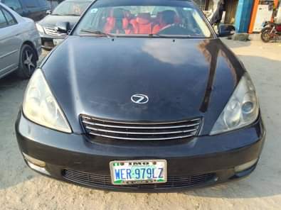A picture of In good condition Sharp lexus es 330 With android screen