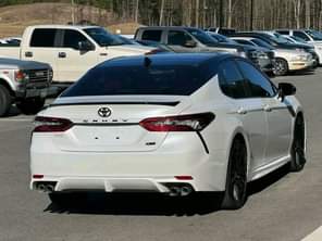 A picture of Im giving away free cars to help people who are