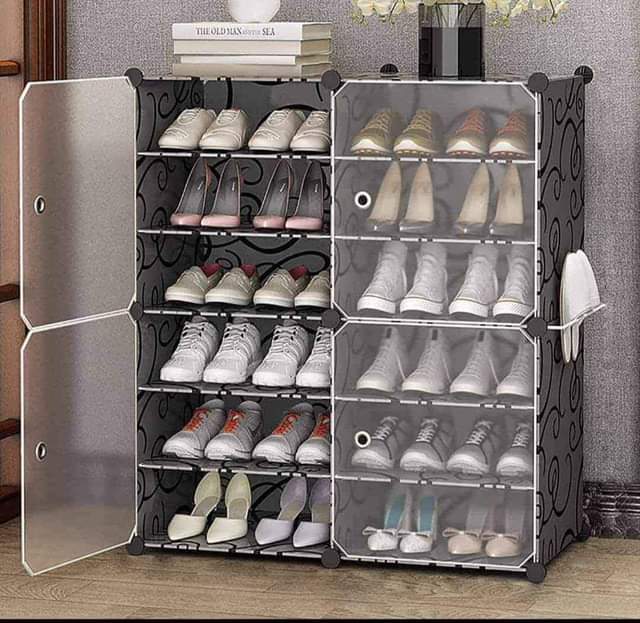 A picture of Plastic shoe rack