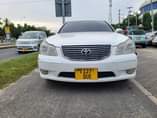 A picture of 2005 TOYOTA CROWN MAJESTA