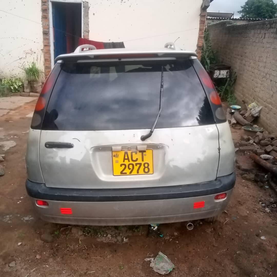 used toyota raum