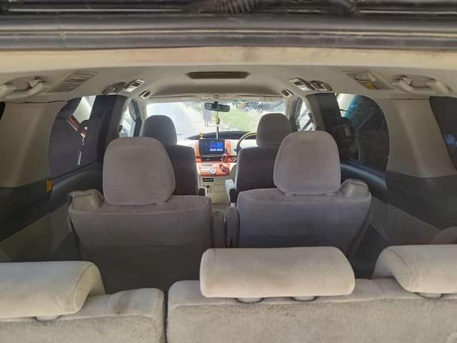 A picture of TOYOTA ESTIMA
