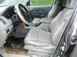 A picture of 2005 Honda Pilot in very good condition Very sound engine