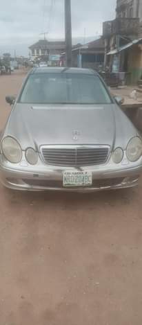 A picture of Benz E240