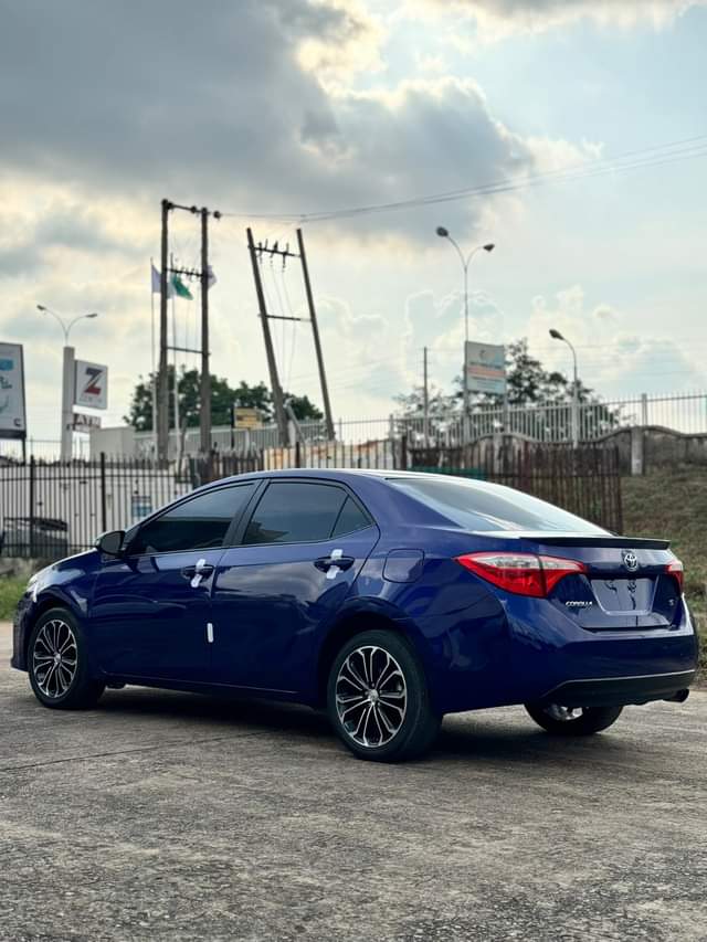 A picture of 2014 Toyota Corolla S a