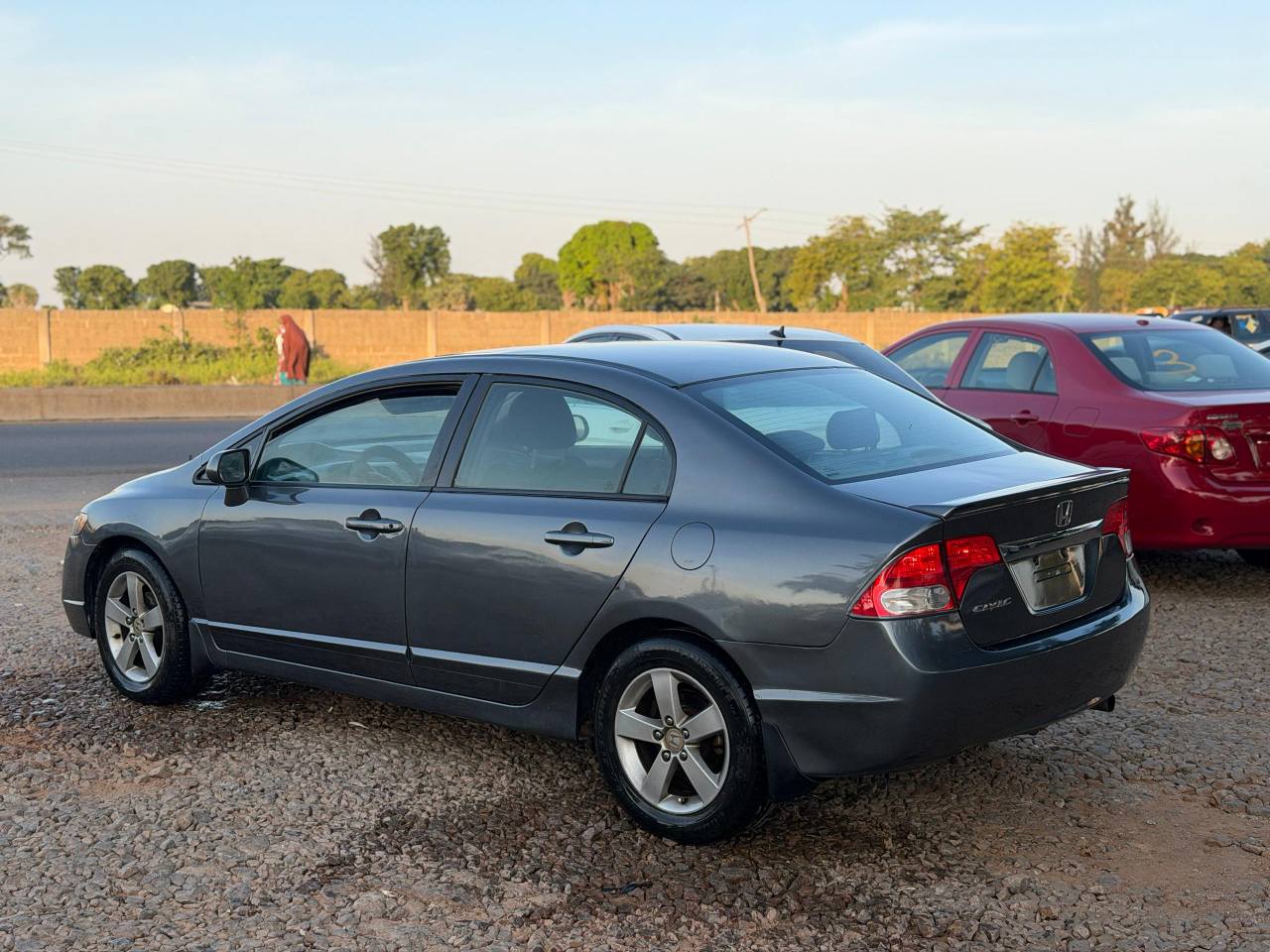 A picture of Honda civic Irobout