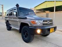 A picture of TOYOTA LAND CRUISER LX BEI MILIONI 35