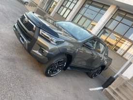 used toyota hilux