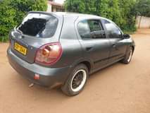 nissan almera