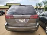 A picture of Clean and sound Toyota sienna 2005 model