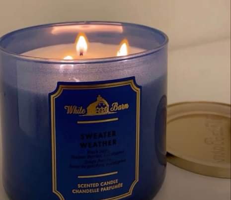 A picture of Scented candles