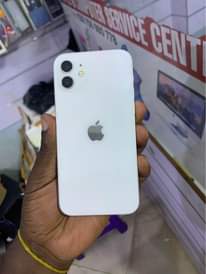 A picture of Iphone12