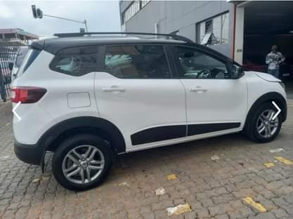 renault triber