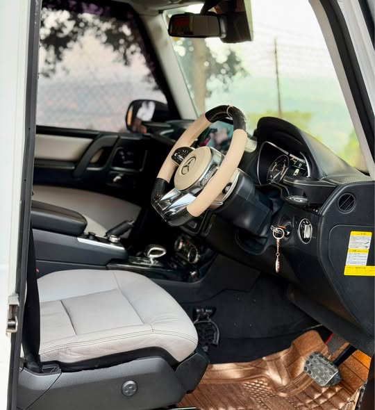A picture of G Wagon 2017 On Sale