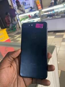 A picture of IPhone 7 plus