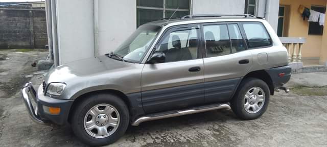 A picture of Neatly used Toyota RAV4 08054206114