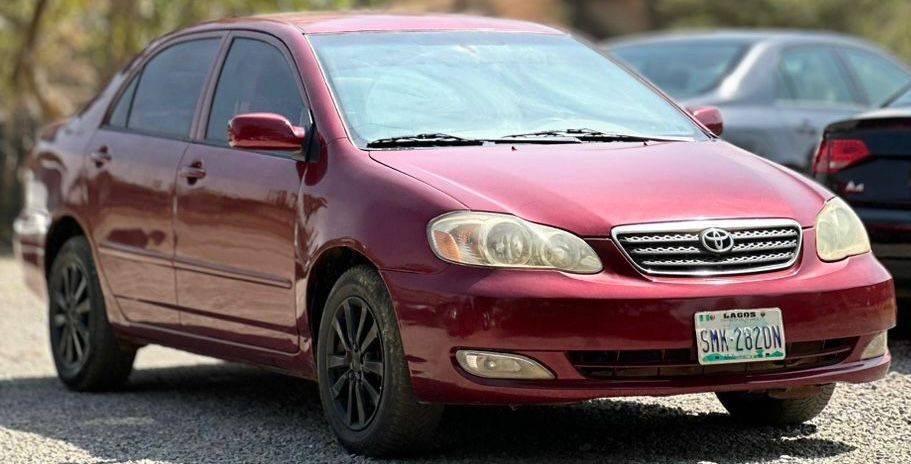 A picture of Super clean Toyota Corolla 2005