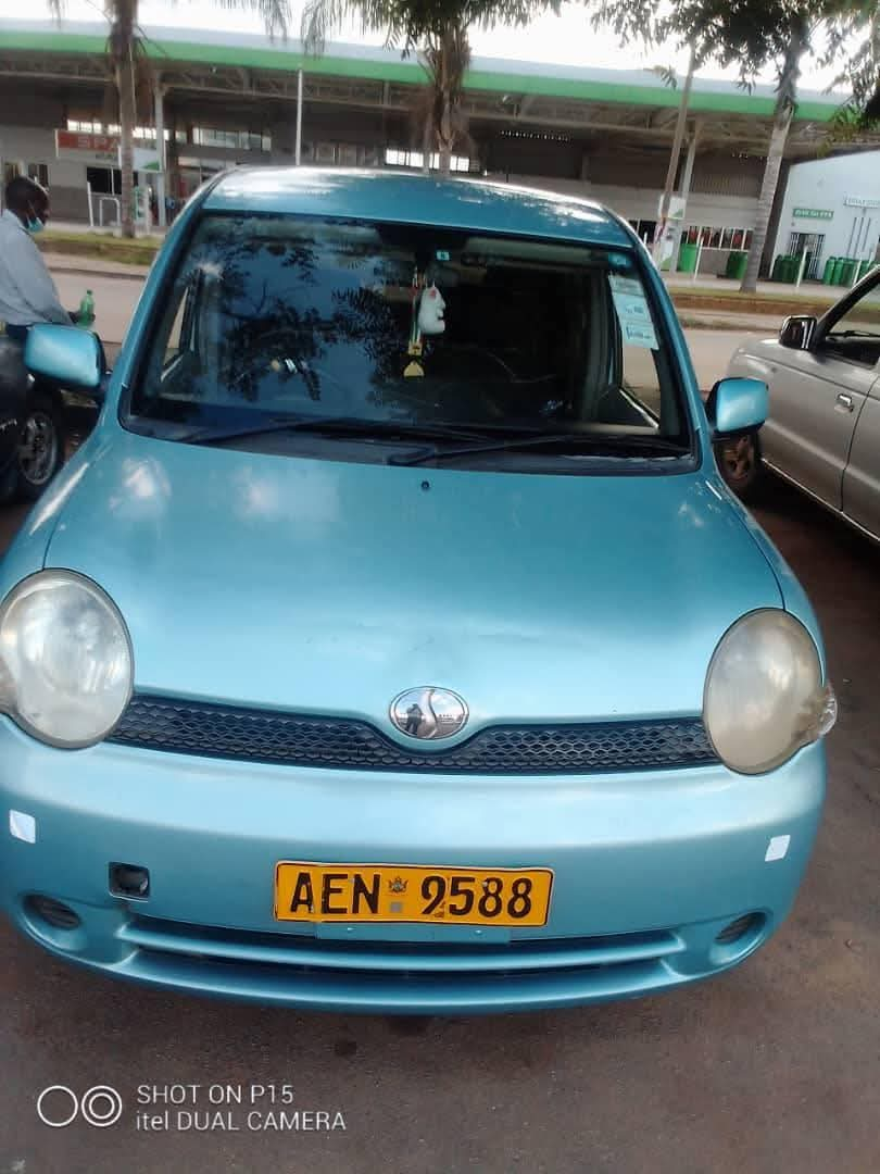 used toyota sienta