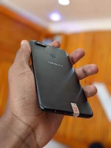 A picture of Oppo R11