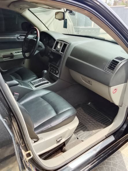 A picture of Chrysler 300 Distress Sale Fully Active Engine and Gear AC
