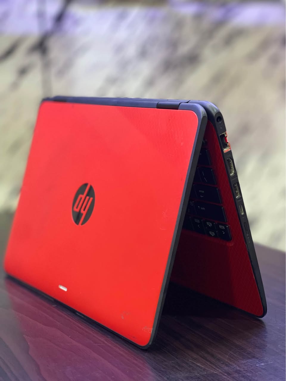 A picture of Hp probook 11e