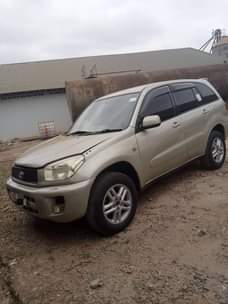A picture of 2005 Toyota Rav 4 Good condition