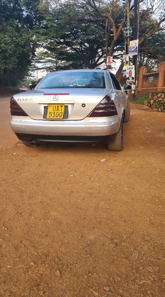 A picture of Open roof on sale and benz 4matic at low price