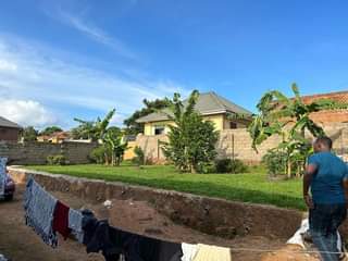 A picture of 2Bedroomed Home on quick sale in Entebbe Garuga 0744248753 0700204486.