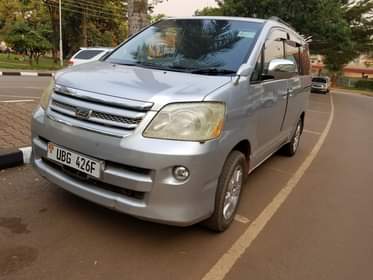 A picture of Toyota noah 2005 model 2000cc 21 million Contact 0757953488