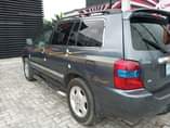 A picture of KELVIN AUTOS 2006 model Toyota Highlander for sale Engine very