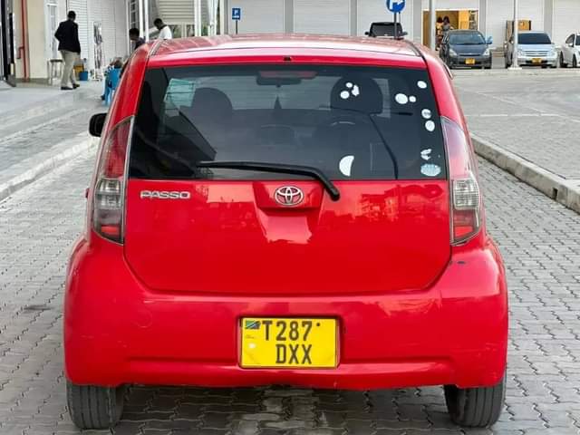 A picture of Toyota passo