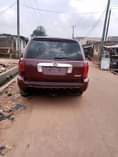A picture of 2004 Honda Pilot SE
