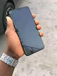 A picture of Spark 4 pro 64gb